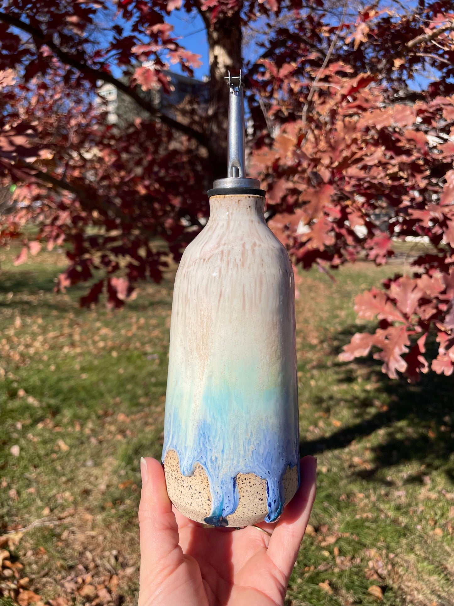 Spring Oil Pourer