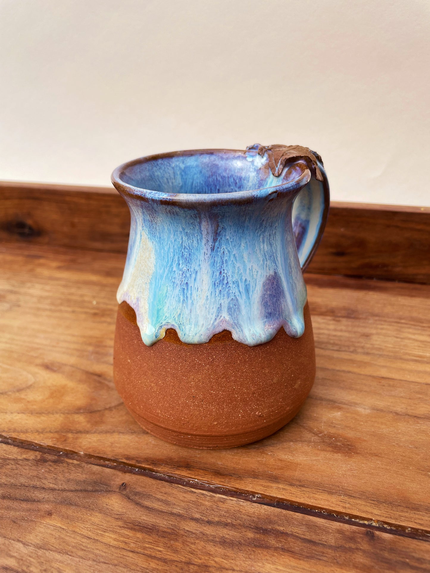 Glowing Leaf Mug: Space Smoothie