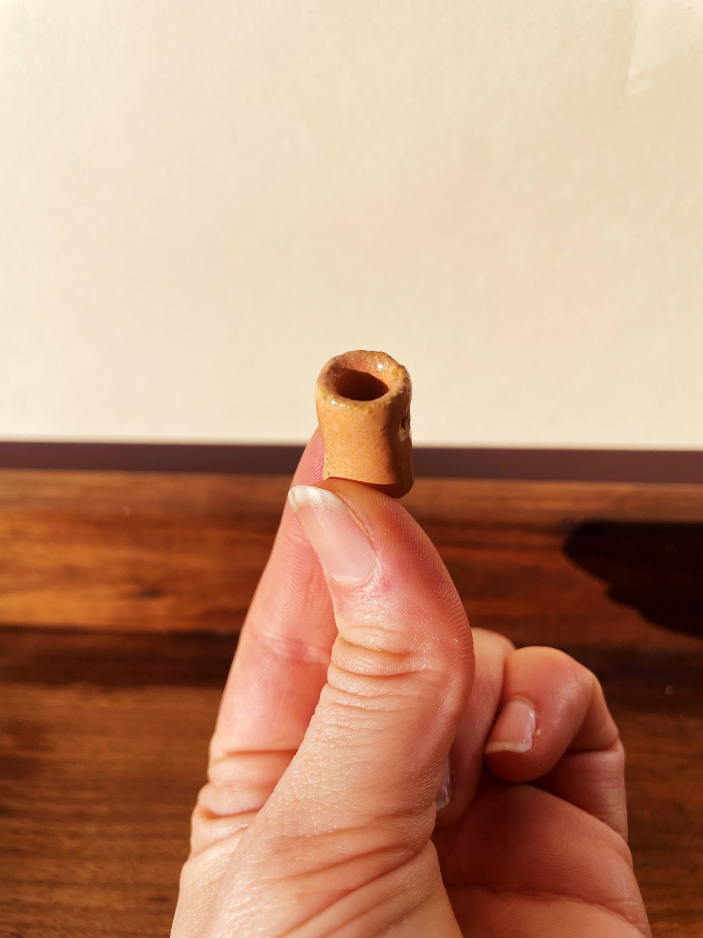 Pez Joint Holder