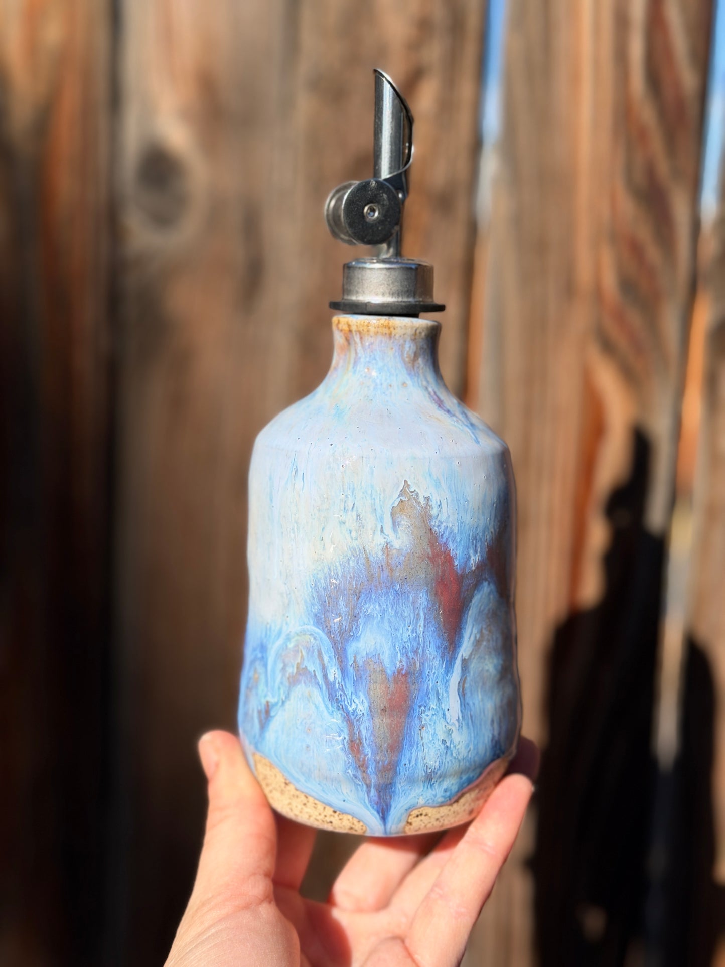 Waterfall Oil Pourer