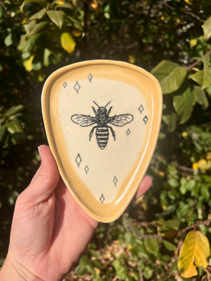 Bee Tray