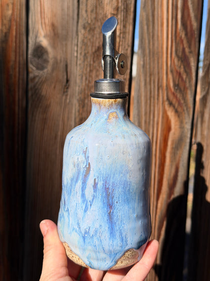 Waterfall Oil Pourer