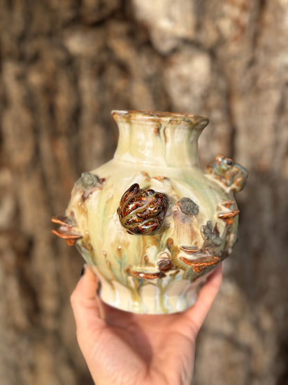 Toad Vase