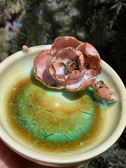 Magnolia Dish