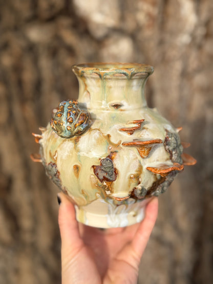 Toad Vase