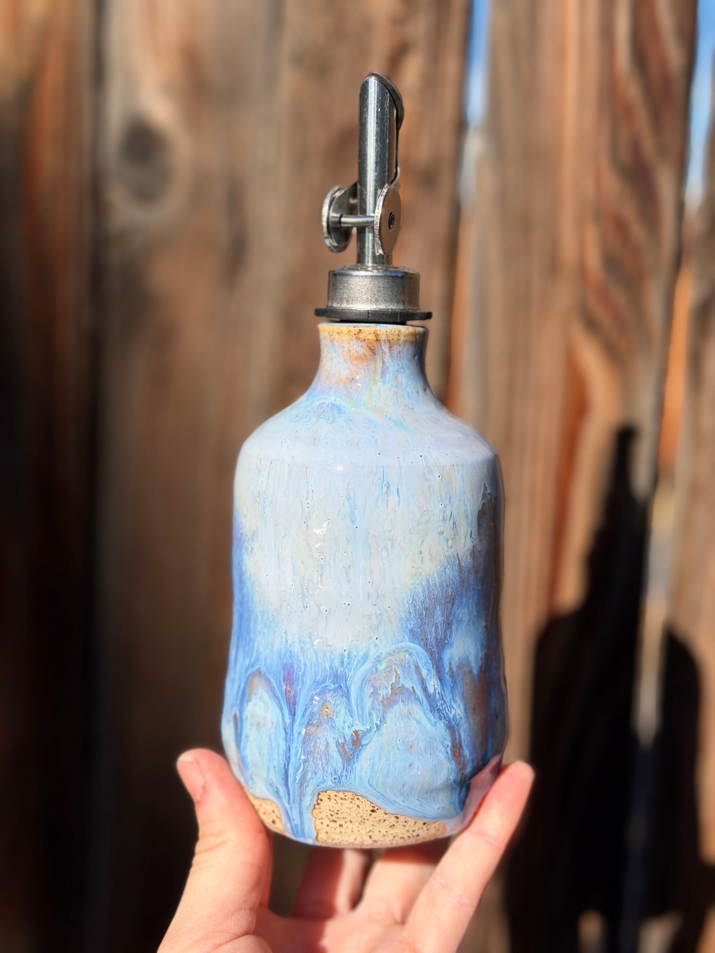 Waterfall Oil Pourer