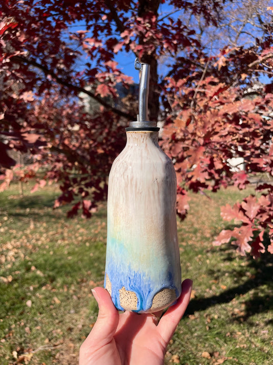 Spring Oil Pourer